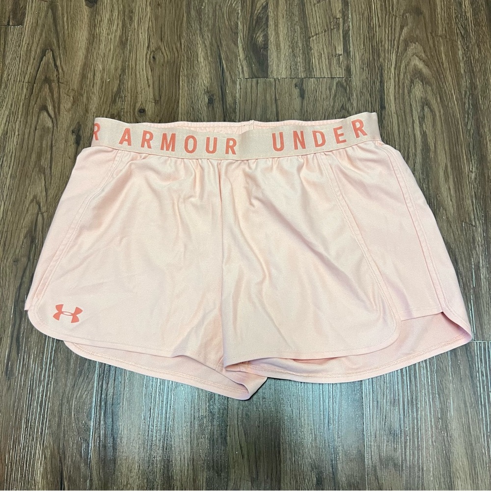 Women’s Under Armour Light Pink Athletic Running Workout Shorts Size Medium M
